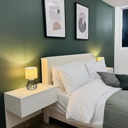 The Edge Ft5 Apartment London Exterior photo